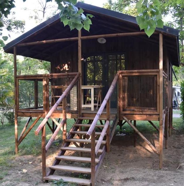 Hotel Camping Le Mouliat Moncrabeau Exterior foto